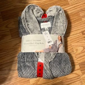 Carole Hochman Textired Plush Gray Robe